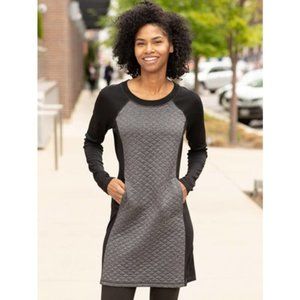 SMARTWOOL Diamond Peak Quilted Dress, Large (EUC)